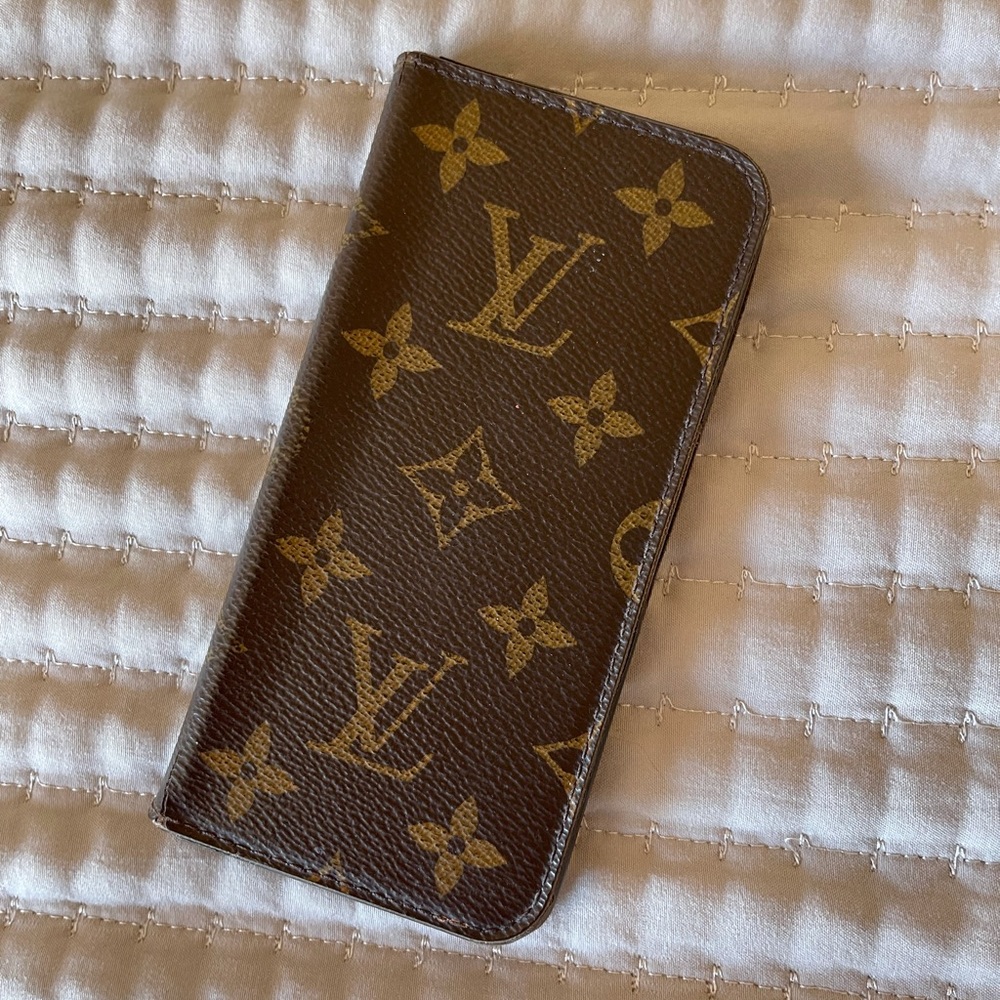 Louis Vuitton iPhone 10 case